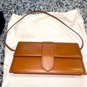 Le Bambino long bag from Jacquemus. Bought it in Italy. Never Used.